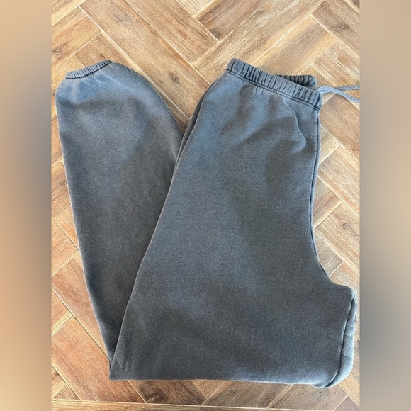 Joah Brown Oversized Jogger in Washed Navy SZ xs/s (sold out online) - Picture 1 of 5